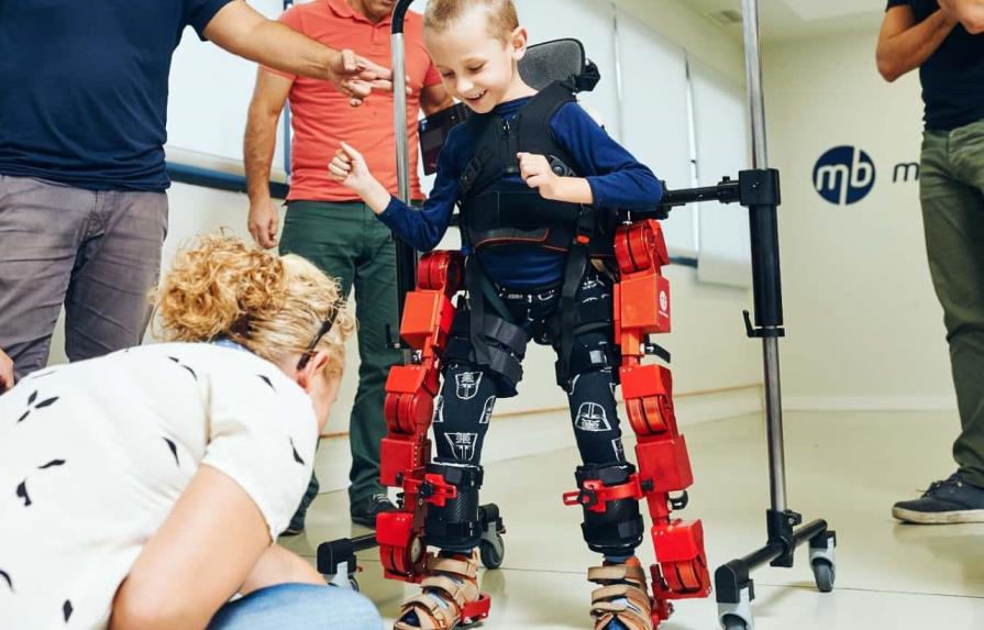 El primer exoesqueleto portátil para pacientes infantil tiene diseño español