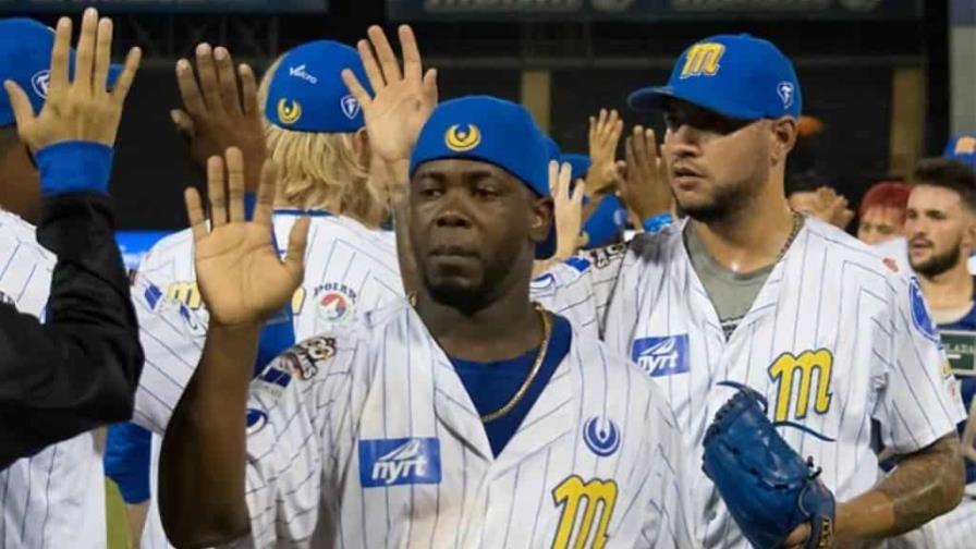 Magallanes apabulla a Lara en el béisbol de Venezuela