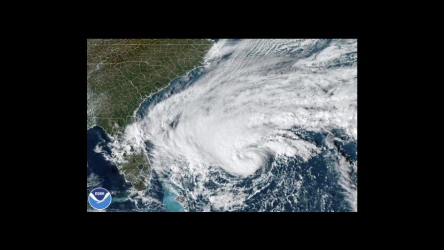 Nicole toca tierra en Bahamas y se dirige a Florida con probabilidades de llegar como huracán