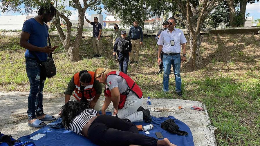 Autoridades desalojan a cientos de migrantes de campamento en la frontera norte de México