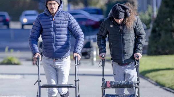 La estimulación medular permite recobrar la movilidad a pacientes paralíticos
