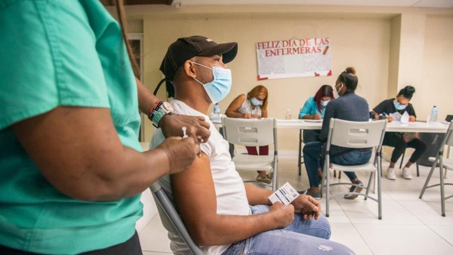 OMS: muertes por Covid bajaron de 75,000 en febrero a 9,400 la semana pasada OMS: muertes por Covid bajaron de 75,000 en febrero a 9,400 la semana pasada