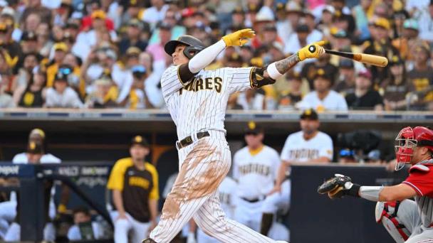 Mira los finalistas para JMV, Cy Young, Novato y Manager del Año