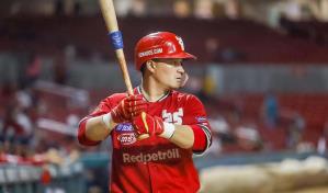 Tomateros aplastan a las &Aacute;guilas en el b&eacute;isbol de M&eacute;xico