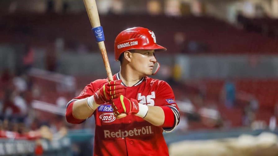 Tomateros aplastan a las Águilas en el béisbol de México