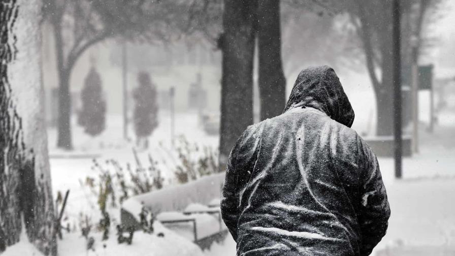 Llega primera tormenta invernal al norte de EEUU