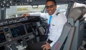 Warlin Domínguez : “Volar es algo mágico porque como ser humano no nacimos para volar y uno siente que tiene superpoderes”