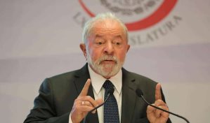 Lula lamenta destitución constitucional de Castillo y pide paz a Boluarte