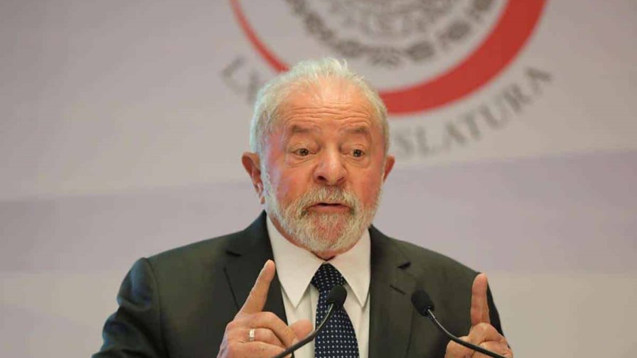 Brasil vive un nuevo repunte de la COVID-19 y Lula llama a vacunarse
