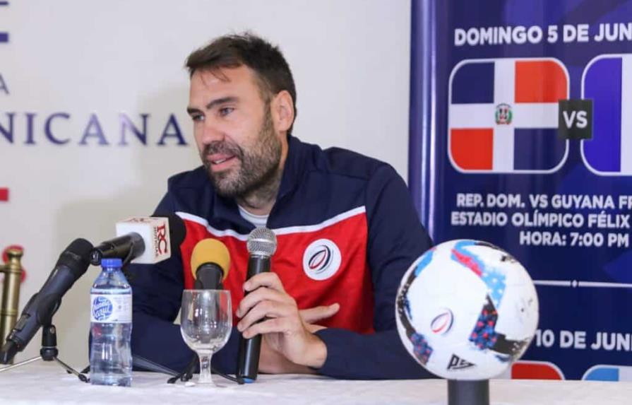 Iñaki Bea, otro DT efímero con la selección dominicana de fútbol