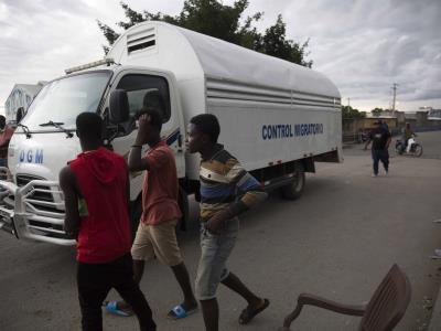 La ONU pide frenar las deportaciones de haitianos