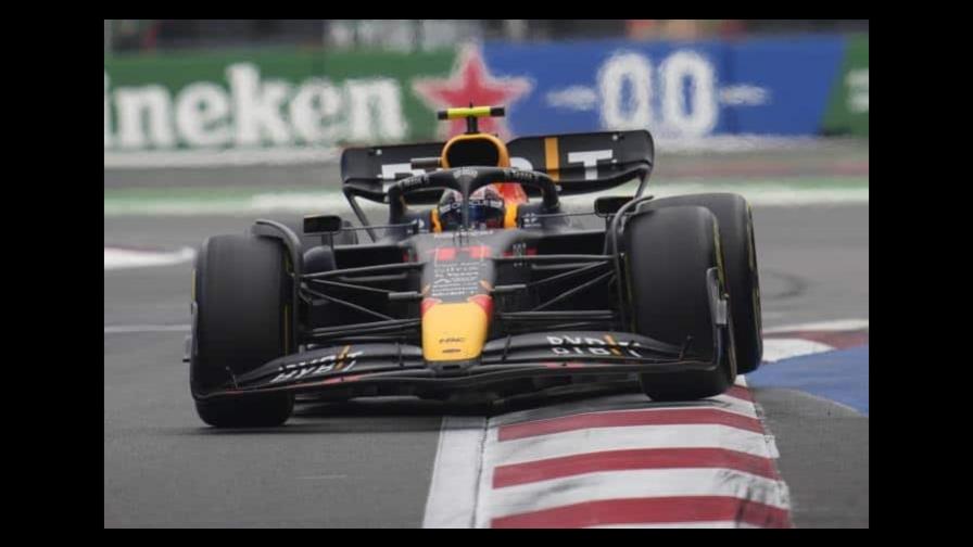 Checo lideró el primer libre de Interlagos; Sainz fue cuarto y Alonso el 11