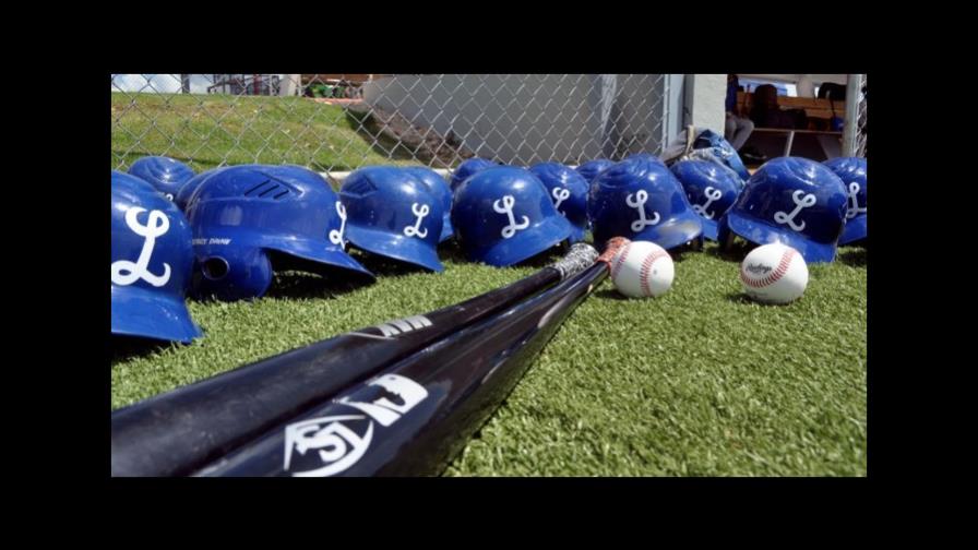 Licey guarda silencio por multas al equipo y suspensión Ravelo hijo