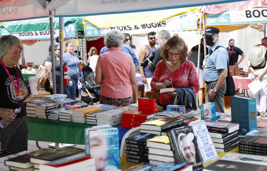 Arranca la Feria del Libro de Miami con la música como invitada especial