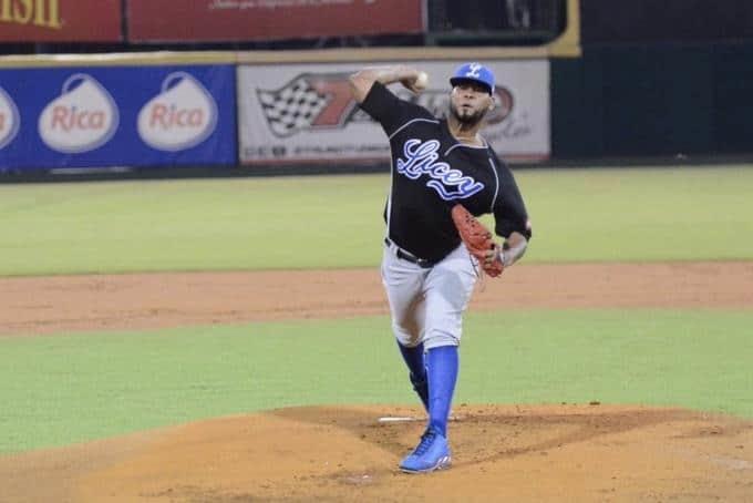 Con Esmil Rogers dominante, Licey blanquea al Escogido y sigue líder
