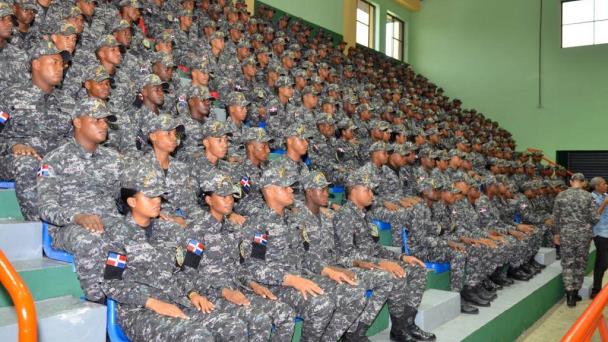 Policías reciben reajuste salarial correspondiente al mes de octubre