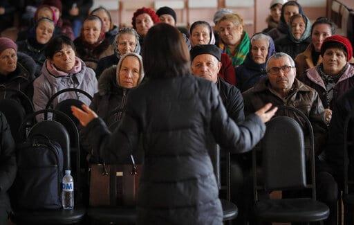 Opositores protestan por crisis energética en Moldavia