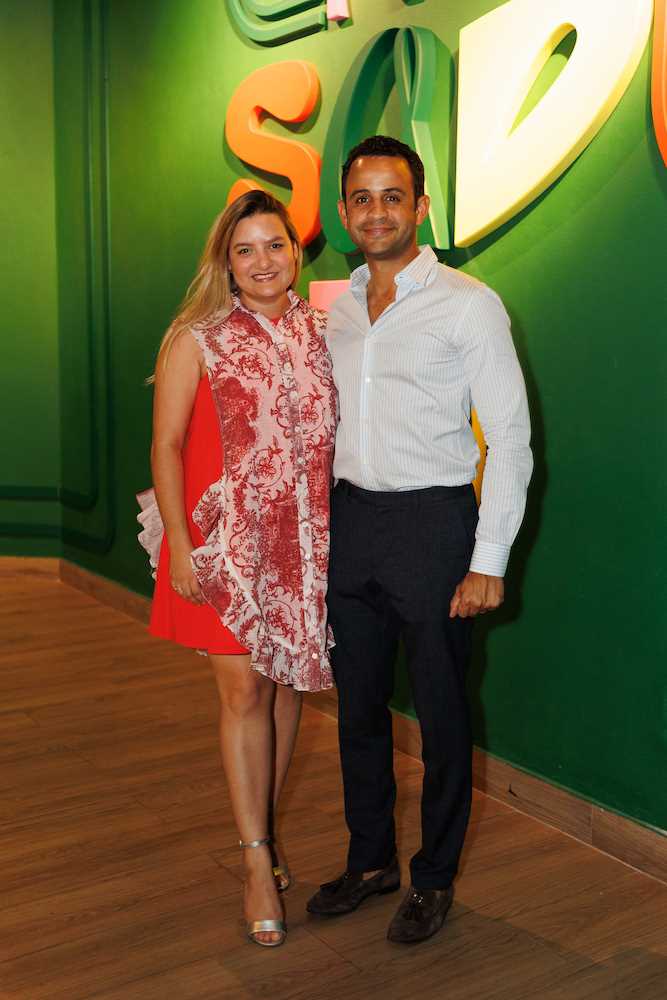 Mari´a Consuelo Bonilla y Marcos Rosario