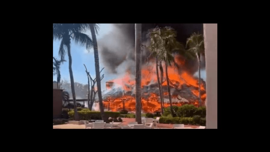 Sofocan incendio en hotel Be Live Canoa de Bayahíbe; afectó dos restaurantes y una villa