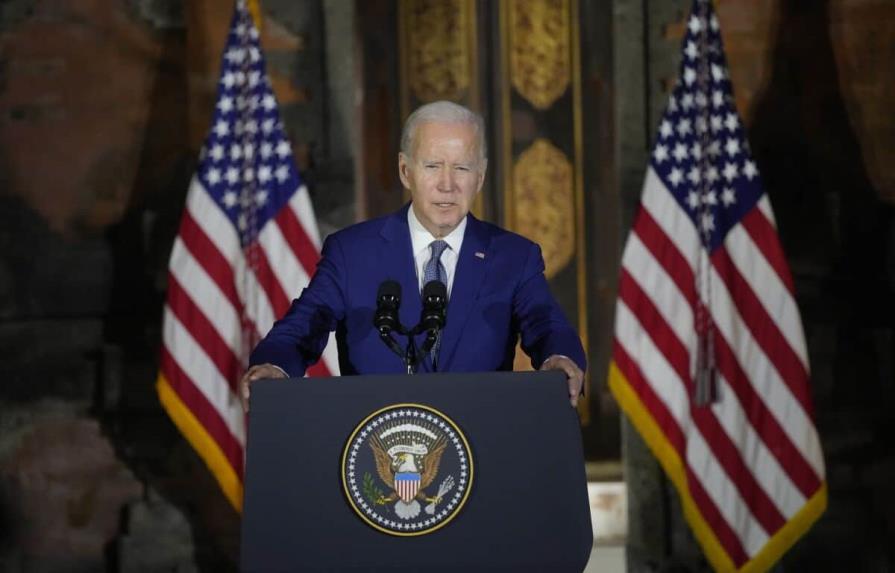 Biden no cree que demócratas puedan codificar aborto