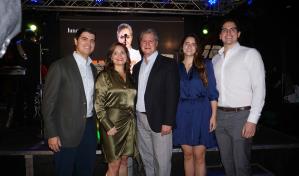 Lungomare Bar & Lounge rinde homenaje al fenecido productor de televisión Agusto Guerrero