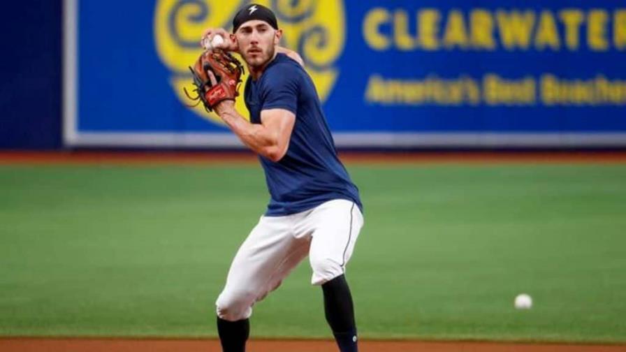 Licey contrata a Miles Mastrobuoni; pertenece a Tampa Bay Rays