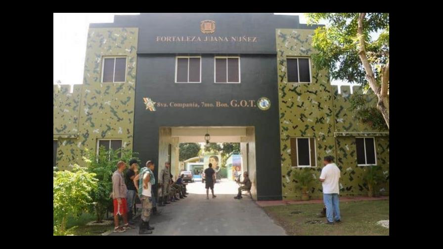 Sofocan incendio en fortaleza Juana Núñez de Salcedo