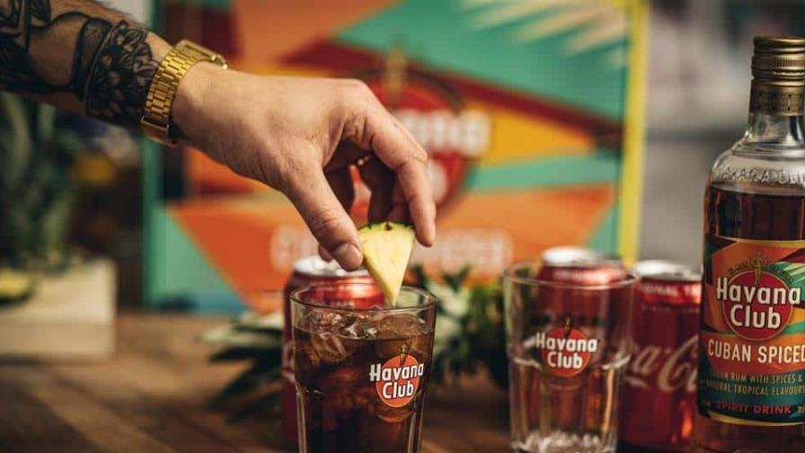 El ron especiado que gusta a milenials empieza a desplazar al seco tradicional