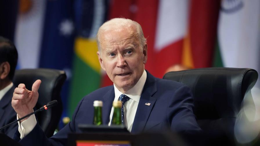 Biden y líderes del G7 se reúnen de urgencia en Bali sobre Polonia