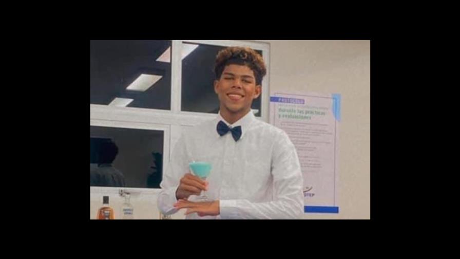 Hombres que atracaban negocio en Higüey matan joven de 17 años al lanzar disparos Hombres que atracaban negocio en Higüey matan joven de 17 años al lanzar disparos