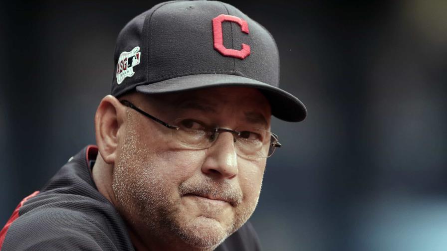 Francona y Showalter elegidos dirigentes del año