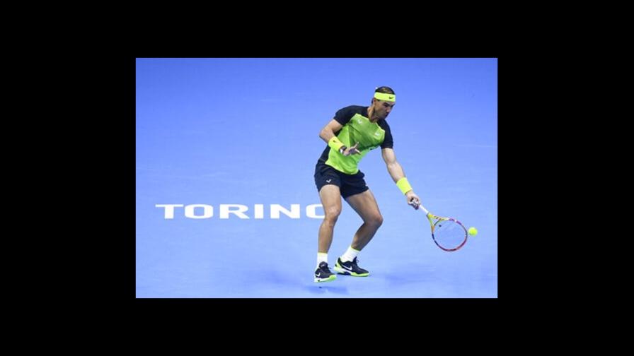 Nadal cae ante Auger-Aliassime y queda cerca de eliminación Nadal cae ante Auger-Aliassime y queda cerca de eliminación