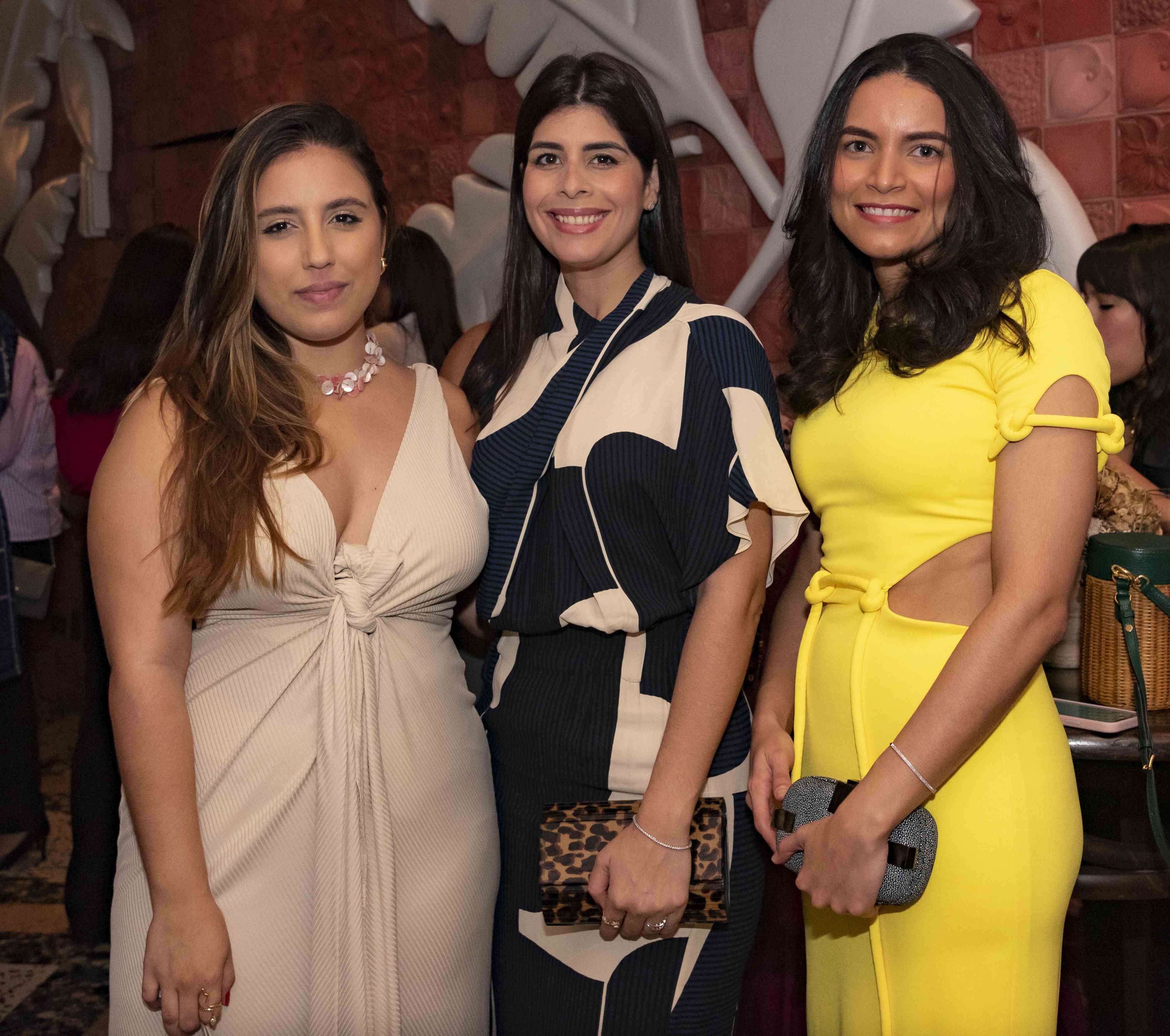 Laura García, Giovanna Vásquez y Sarah Cury.