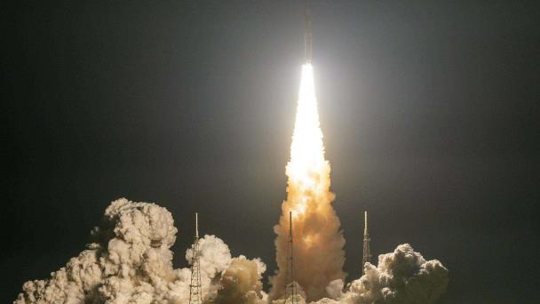 Artemis: increíble despegue. Los humanos volverán a la Luna... para ir a Marte