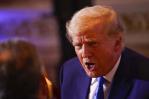 Facebook no planea restablecer cuenta de Trump, por ahora