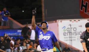 Arístides Aquino jonronea y Licey con un recital de pitcheo vuelve a vencer a Gigantes