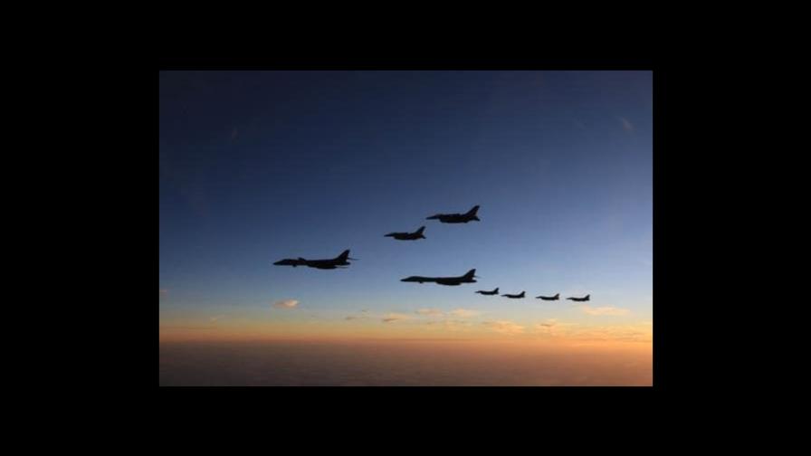 Hay pocos latinos al mando de la fuerza aérea en EEUU, advierten congresistas