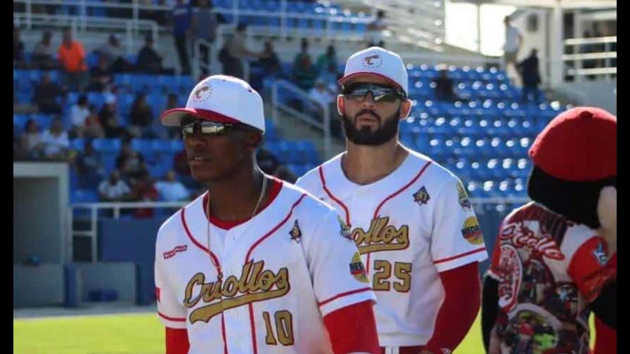 Fernando Cabrera cumplió con una sólida y Dairon Blanco ayudó con el bate Fernando Cabrera cumplió con una sólida y Dairon Blanco ayudó con el bate