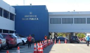 Gremios de salud demandan aumento salarial y reposición de empleados cancelados