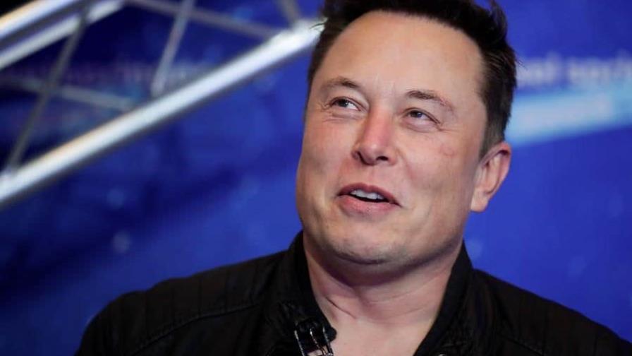 Musk restablece ciertas cuentas de Twitter pero no decidió sobre la de Trump