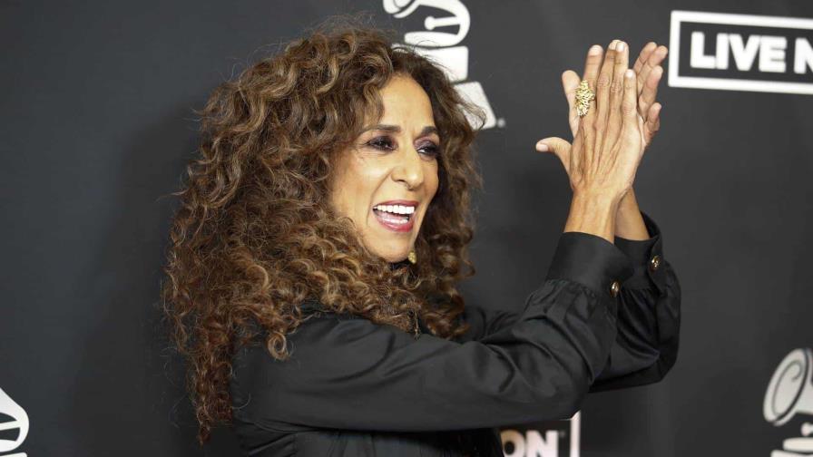 Rosario Flores y Amanda Miguel brillan en los premios honoríficos de los Latin Grammy