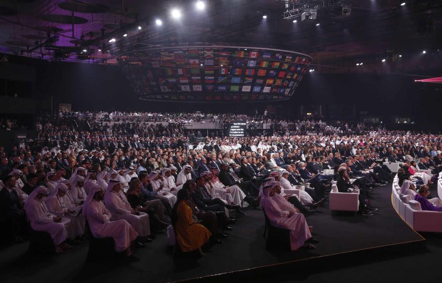 Críticos afirman que Qatar busca limpiar su imagen con Mundial
