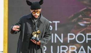 Bad Bunny comienza arrasando en cuatro categorías en el Latin Grammy