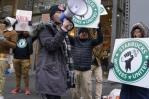 EEUU: Trabajadores de Starbucks hacen huelga en 100 locales EEUU: Trabajadores de Starbucks hacen huelga en 100 locales