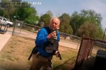 Matanza de Uvalde: el jefe policial renuncia tras polémica por respuesta a tiroteo Matanza de Uvalde: el jefe policial renuncia tras polémica por respuesta a tiroteo