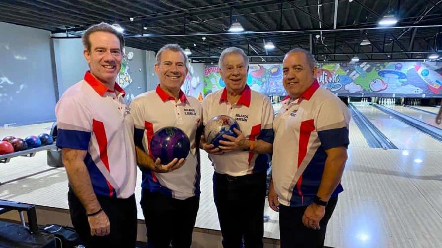 Equipo SBC gana oro en torneo de boliche en Panamá Equipo SBC gana oro en torneo de boliche en Panamá