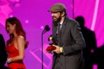 Juan Luis Guerra gana el Latin Grammy por su álbum Entre Mar y Palmeras