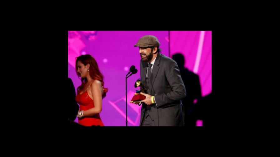 Juan Luis Guerra gana el Latin Grammy por su álbum Entre Mar y Palmeras