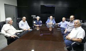 Directiva de Tigres del Licey visita al presidente de Lidom