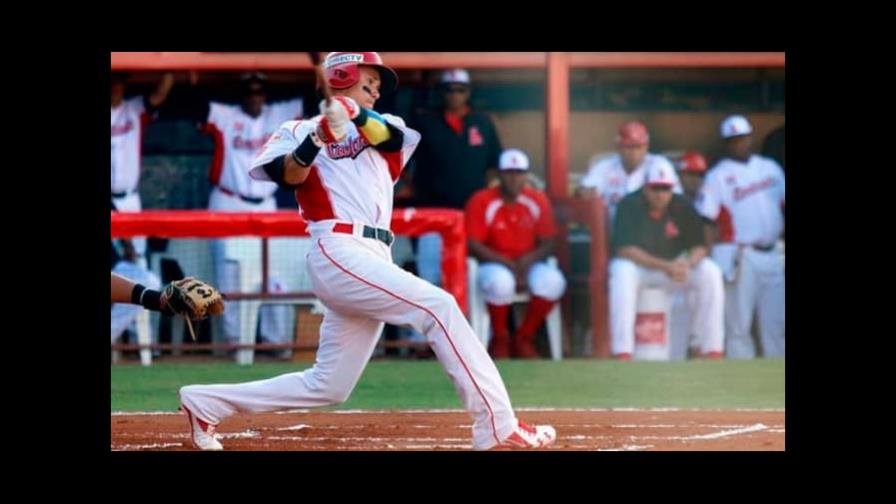 Cardenales aplastan Tigres y encadenan 5 triunfos en béisbol Venezuela Cardenales aplastan Tigres y encadenan 5 triunfos en béisbol Venezuela